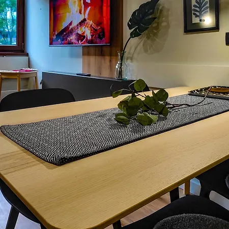 Speedy Gondola Apartament *